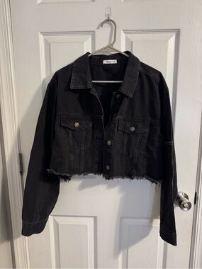 Women’s Black Cropped Jean Jacket by Tsher - L